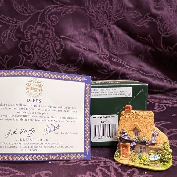 Lilliput Lane Dream Catchers Miniature | British Collection | Special Editions - Picture 6 of 6